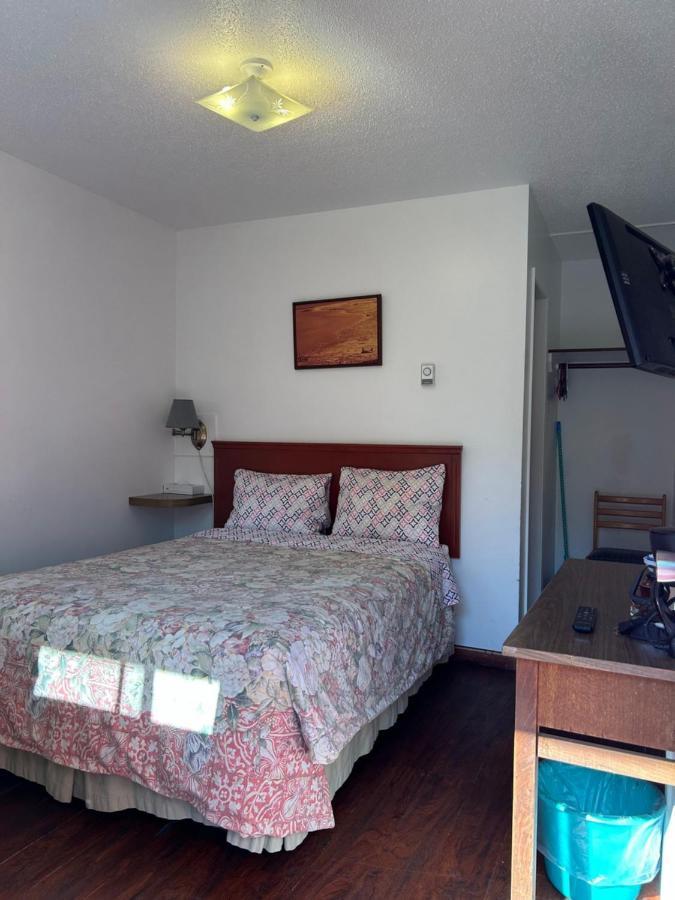 Dolphin Motel Tofino Zewnętrze zdjęcie
